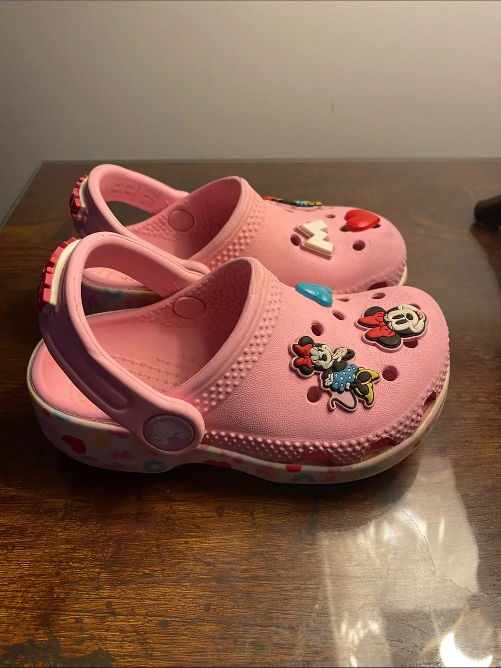 CROCS Pink Kids Slip-On Clogs with Minnie Mouse Charms